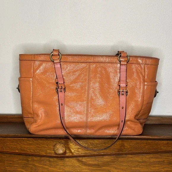 Coach 2011 Peach Patent Leather East-West Tote - Picture 2 of 16